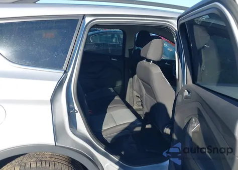 2014 Ford Escape Se z USA, uszkodzony, nr VIN 1FMCU0GX2EUB36582